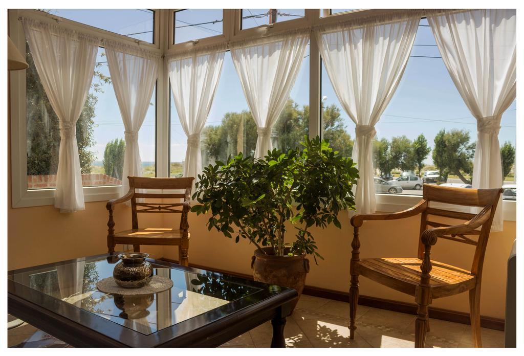 Hosteria Solar De La Costa 푸에르토마드린 외부 사진
