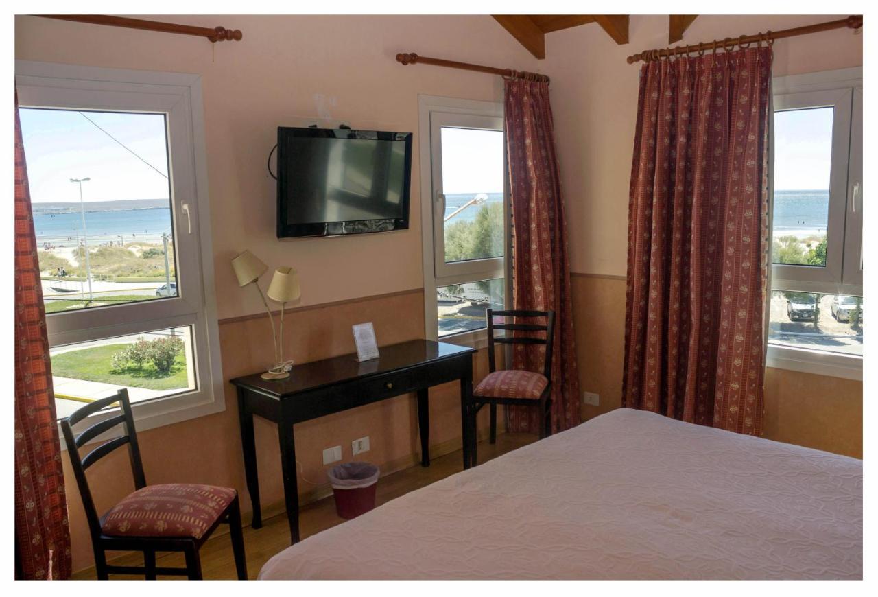 Hosteria Solar De La Costa 푸에르토마드린 외부 사진