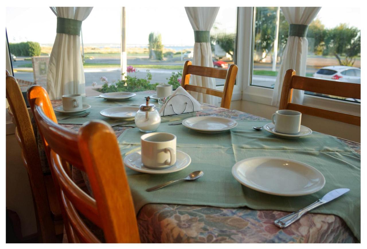 Hosteria Solar De La Costa 푸에르토마드린 외부 사진