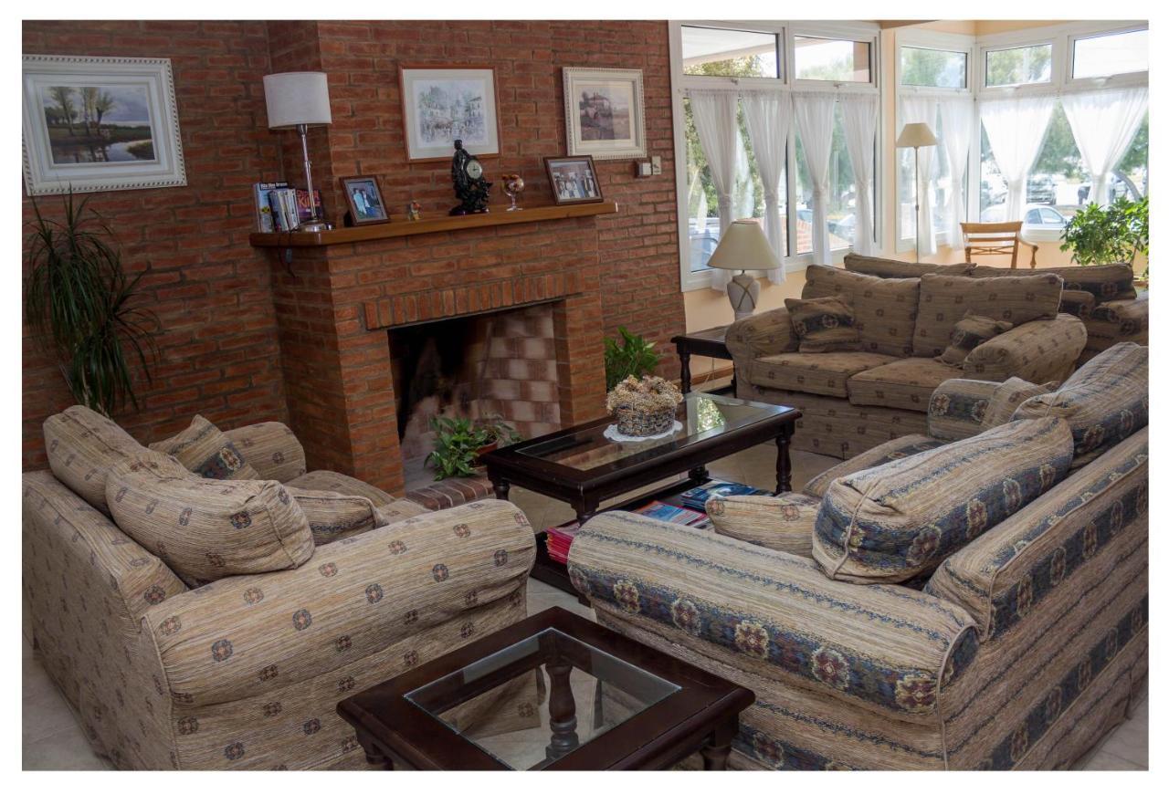 Hosteria Solar De La Costa 푸에르토마드린 외부 사진